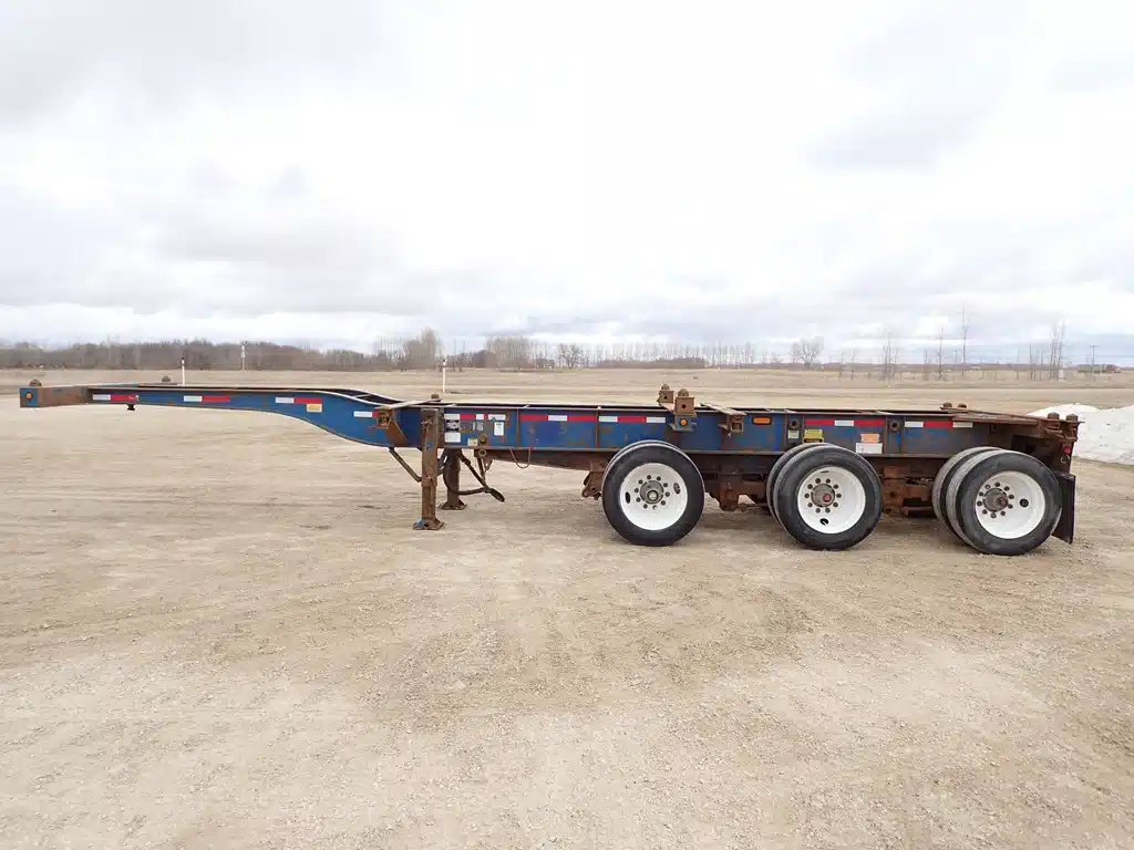 Gallery image 2 for Used 2008 Pratt 2040-S-3A Tridem Trailer - Container