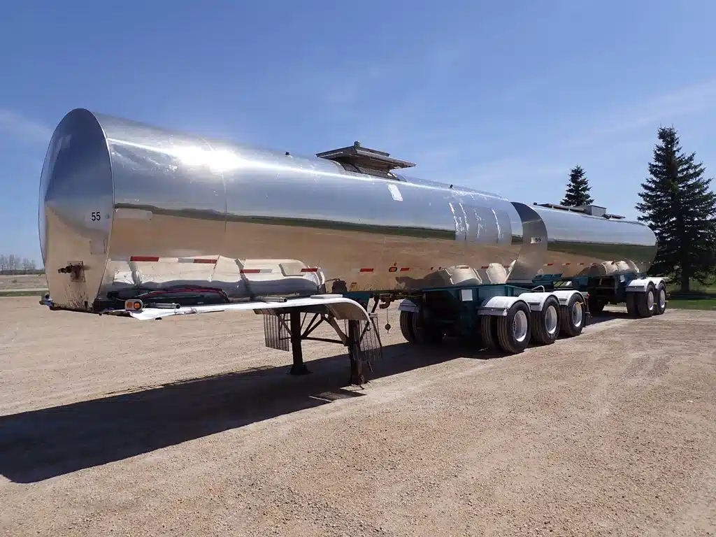 Used 1992 Tremcar Super-B Stainless Trailer - Tanker