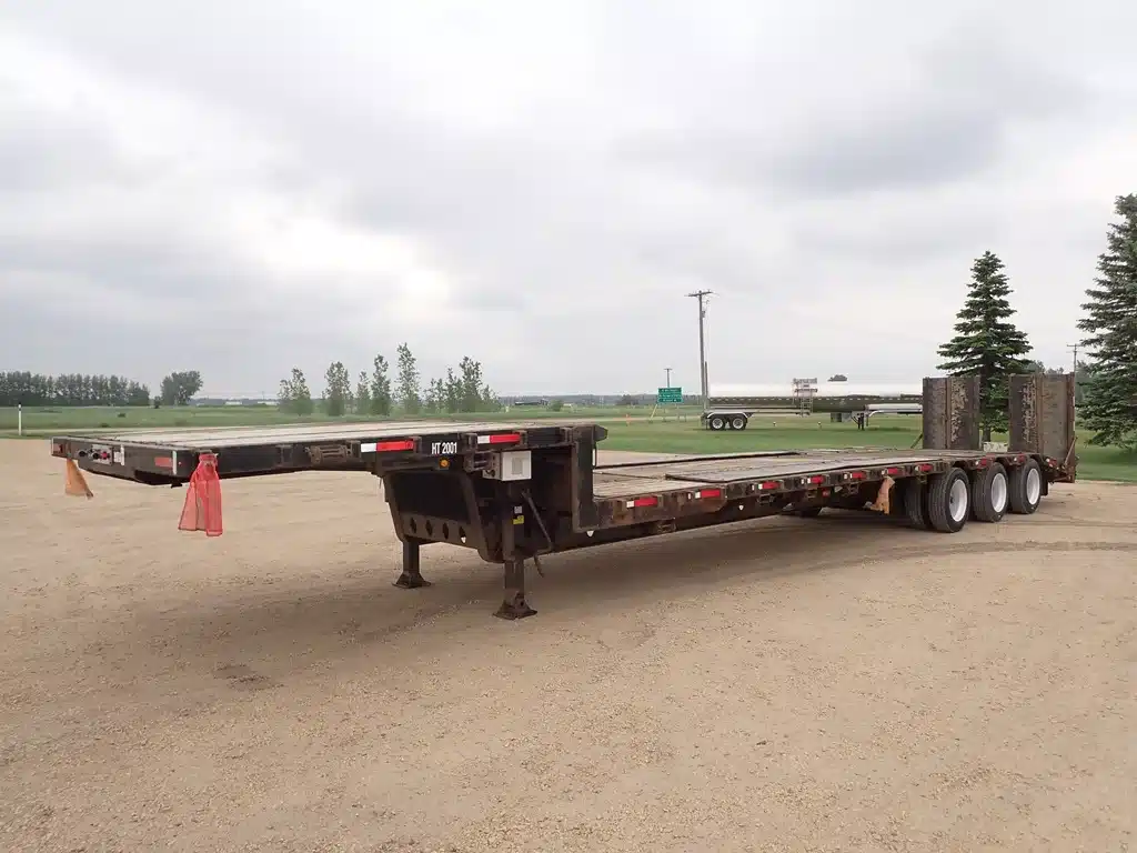 Gallery image 1 for Used 2020 Unspecified Gincor 51FT Tridem Machinery Trailer Trailer - Step Deck