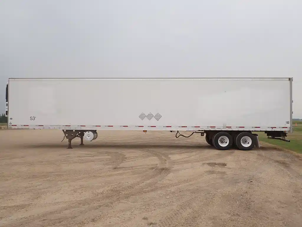 Gallery image 2 for Used 2011 Utility 53FT Reefer Trailer - Van