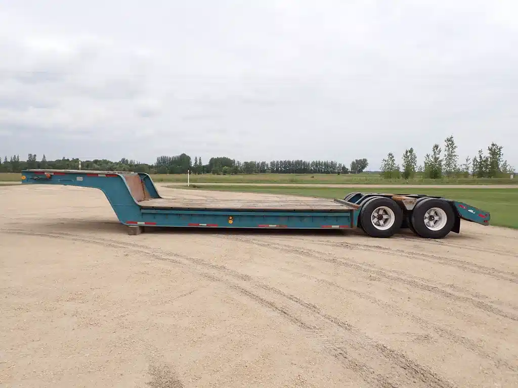 Gallery image 2 for Used 1989 Unspecified Willock 45ton Tandem Trailer - Lowbed