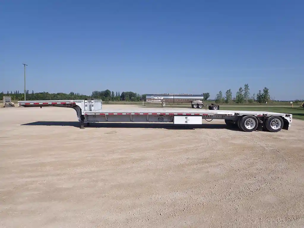 Gallery image 2 for Used 2011 Mac 48FT Tandem Aluminum Trailer - Step Deck
