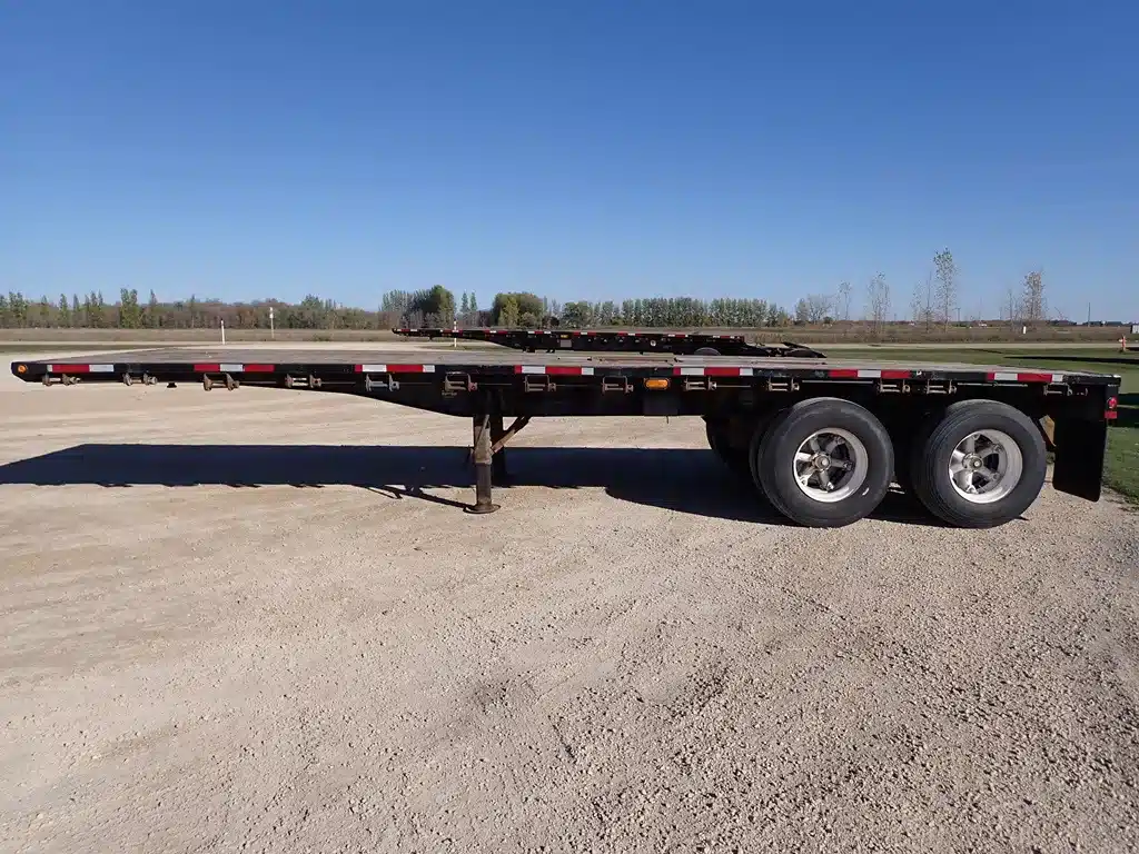Gallery image 2 for Used 1995 Doepker 28FT Super-B Flat Pup Trailer - Flat Deck