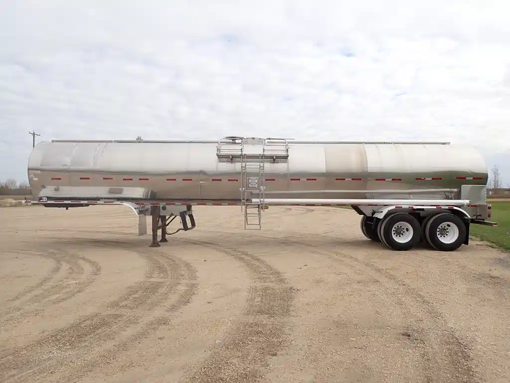 Gallery image 2 for 1997 Tremcar TANDEM STAINLESS Trailer - Tanker