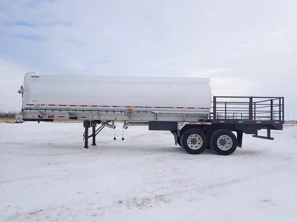 1997 Hutchinson Tandem Aluminum Tank Deck Trailer - Tanker
