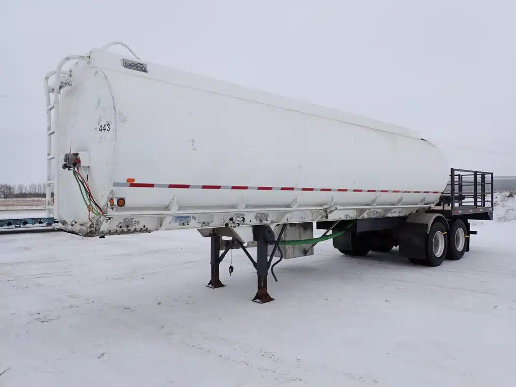 Gallery image 2 for 2006 Columbia Tandem Aluminum Tank Deck Trailer - Tanker