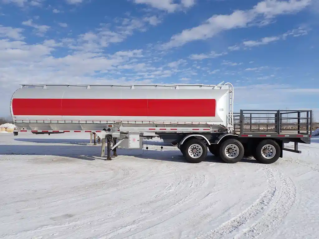 2007 Hutchinson Tridem Aluminum Tank Deck UNAVAILABLE Trailer - Tanker