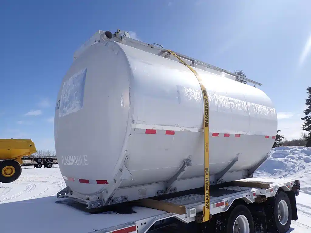 Gallery image 1 for 1998 Advance Aluminum Body Tank Truck - Tanker