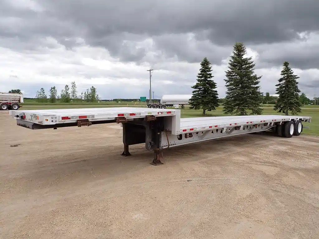 Photo de la Galerie 1 pour 2014 Manac 53FT Tandem Aluminum remorque - step deck