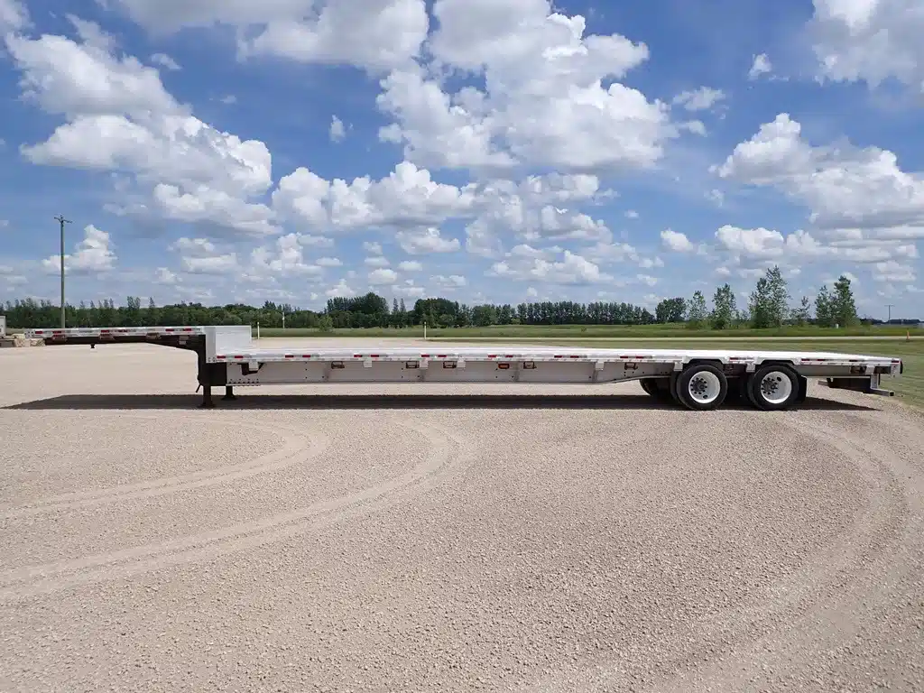 Gallery image 2 for 2015 Manac 53FT Tandem Aluminum Trailer - Step Deck