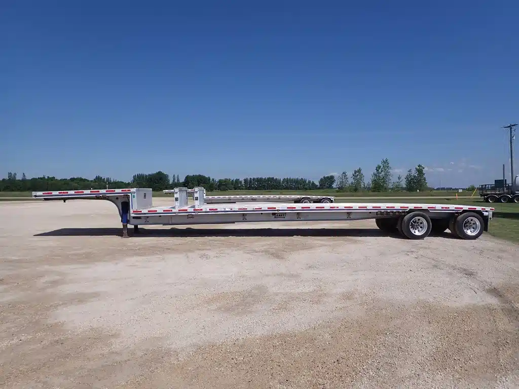 Photo de la Galerie 2 pour 2015 East 48FT Tandem Aluminum remorque - step deck