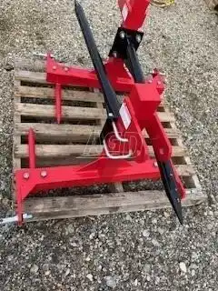 Gallery image 1 for New 2023 Walco 3 pth Bale Spear