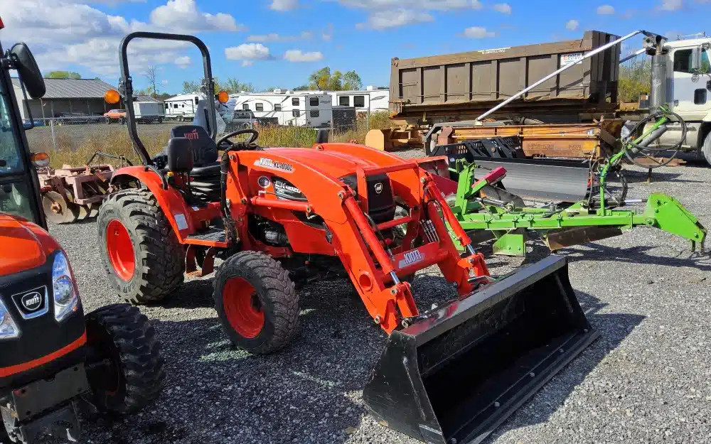 Gallery image 2 for Used 2023 Kioti CK4020 Tractor