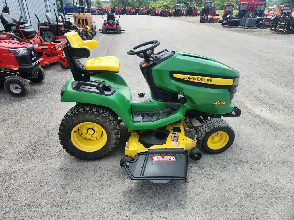 Gallery image 2 for 2007 John Deere X540 Lawn Tractor