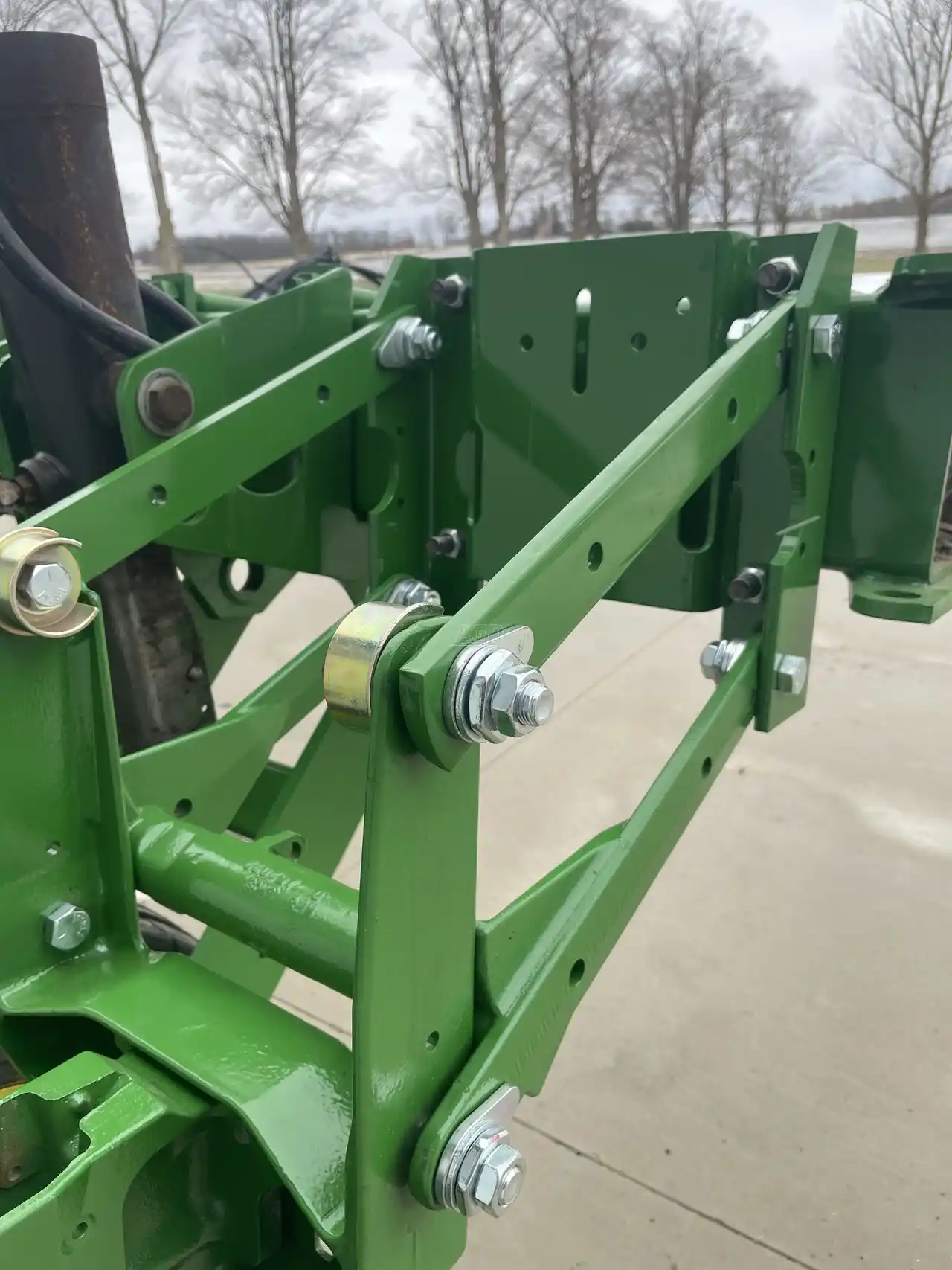 Gallery image 2 for Used John Deere 7200 Planter
