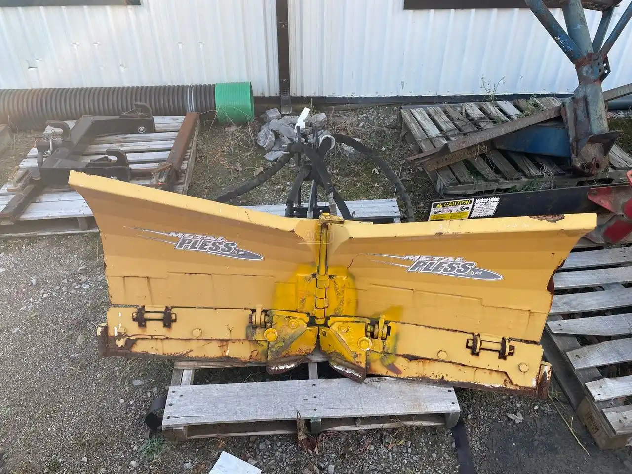 Gallery image 2 for Used Metal Pless SDX532 Snow Plow