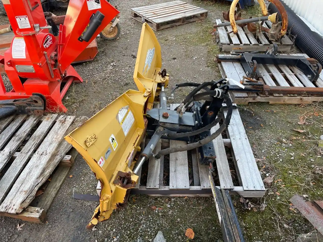 Gallery image 1 for Used Metal Pless SDX532 Snow Plow