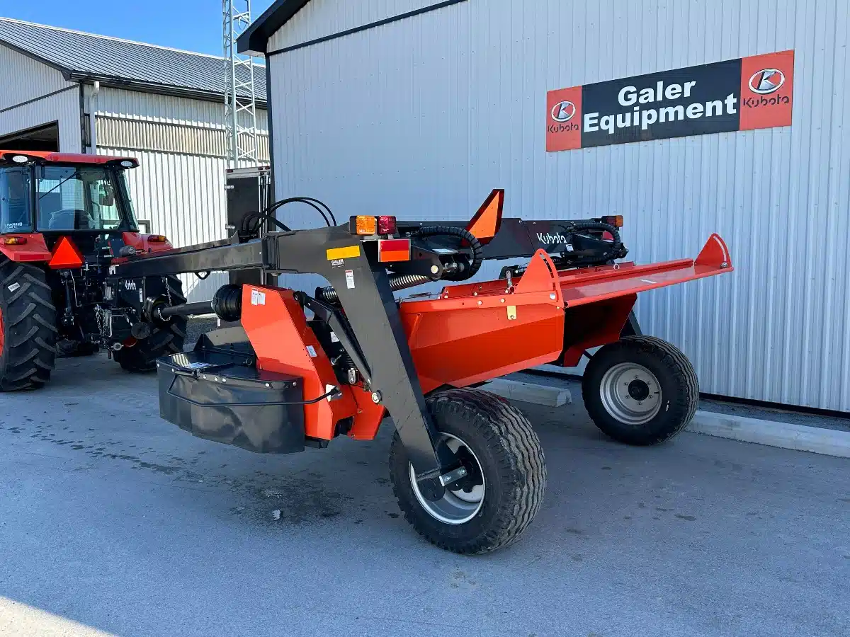 Gallery image 2 for Used 2022 Kubota DMC8032R Disc Mower Conditioner