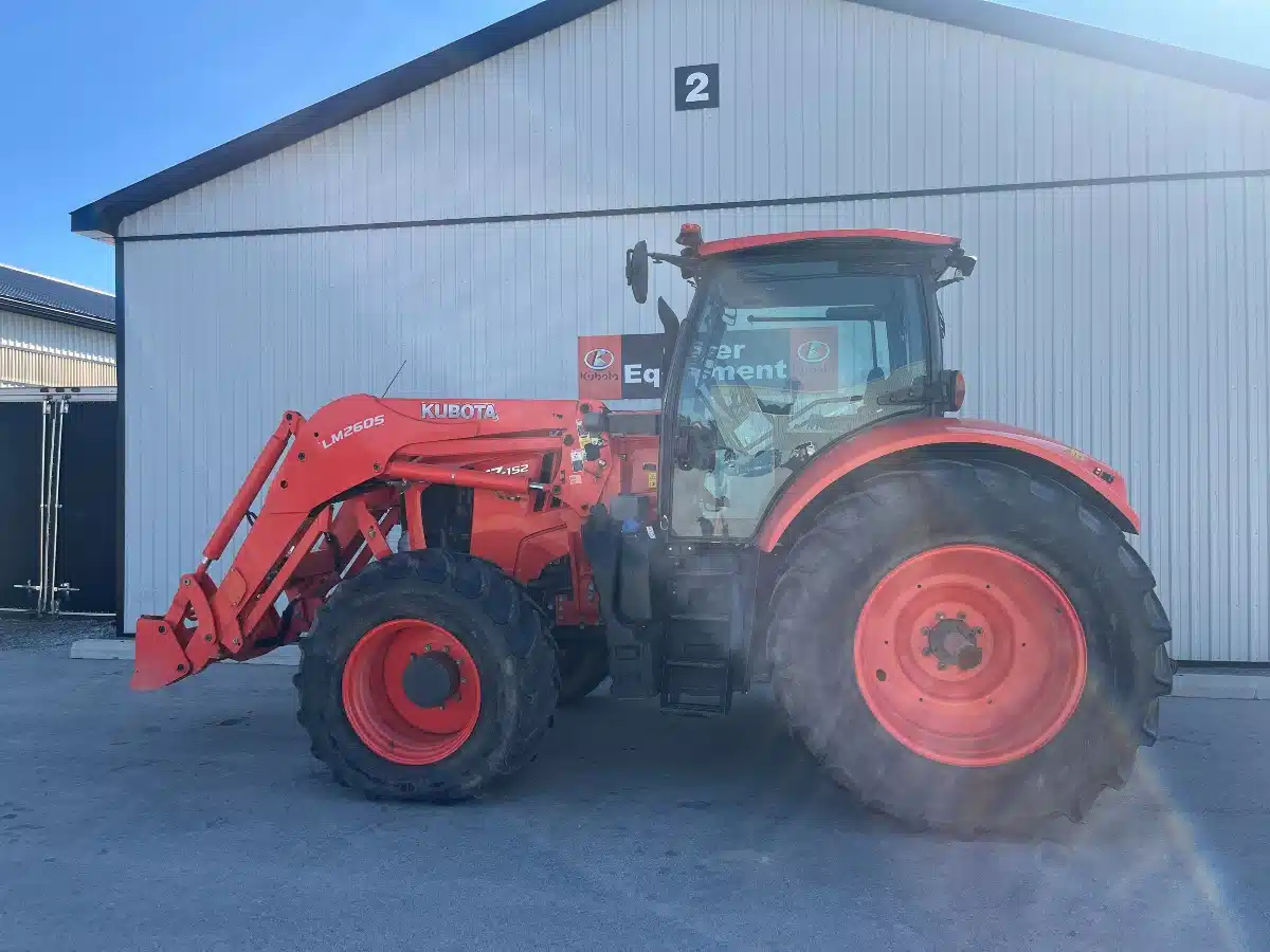 Gallery image 1 for Used 2019 Kubota M7-152 Tractor