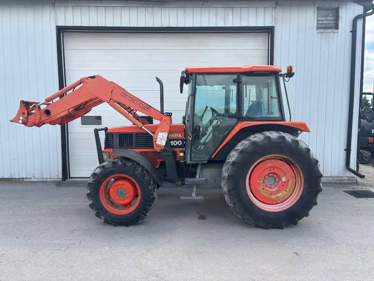 Gallery image 1 for Used 2004 Kubota M100 Tractor