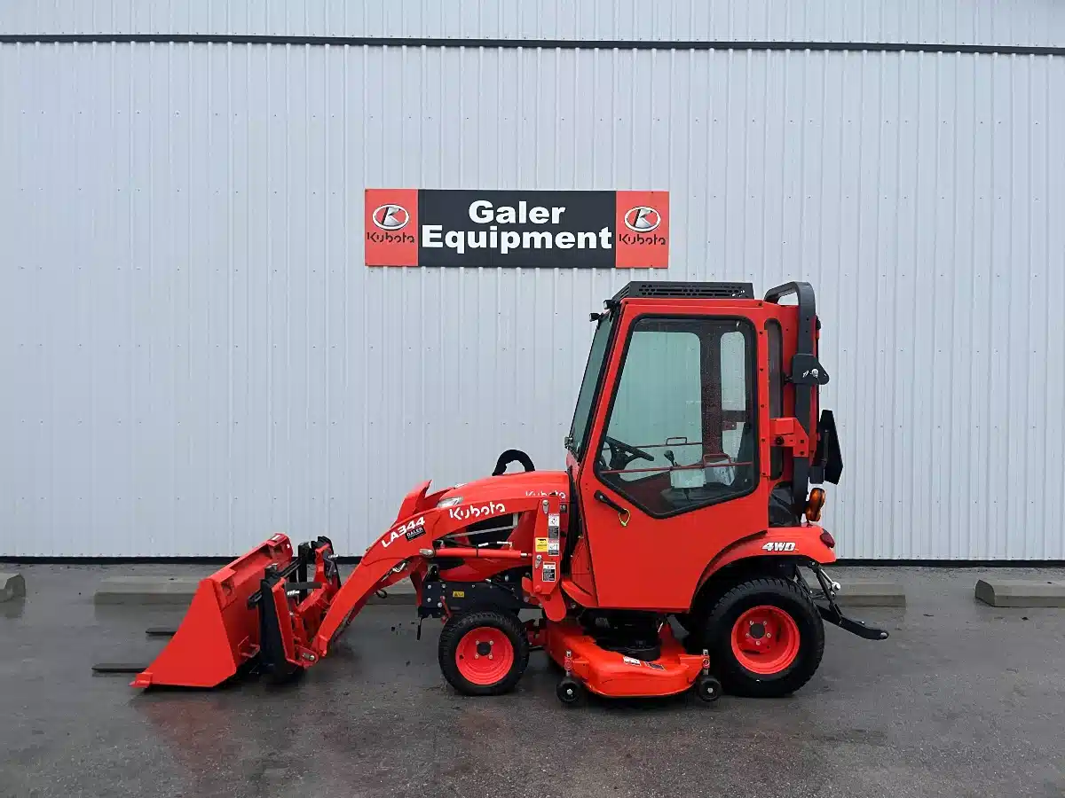 Gallery image 2 for Used 2021 Kubota BX2680 Tractor