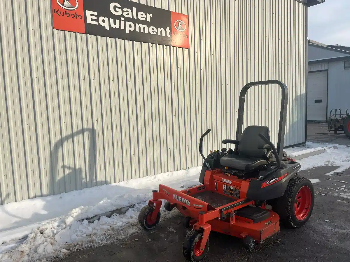 Used 2017 Kubota Z121SKH-48 Mower - Zero Turn