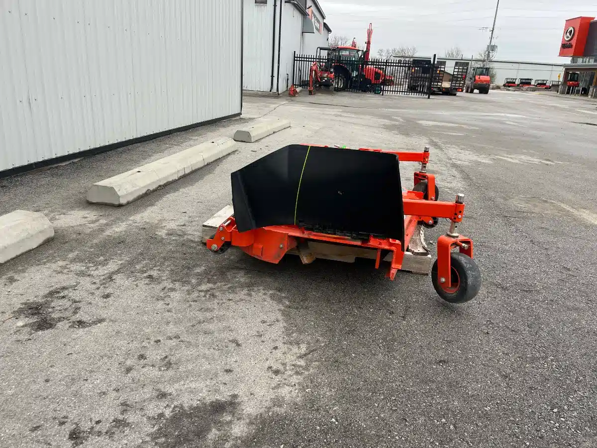 Photo de la Galerie 2 pour 2025 Kubota RCK72P-F39 Tondeuse frontale
