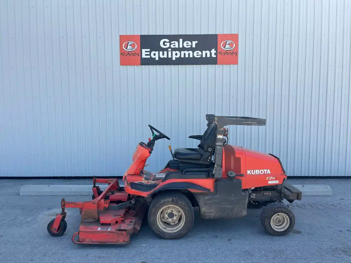 Photo de la Galerie 1 pour 2011 Kubota F2680E Tondeuse frontale