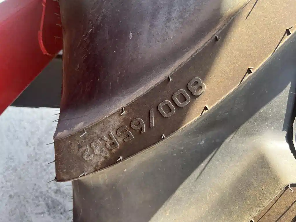 Gallery image 2 for New 2023 Brent V700 Grain Cart