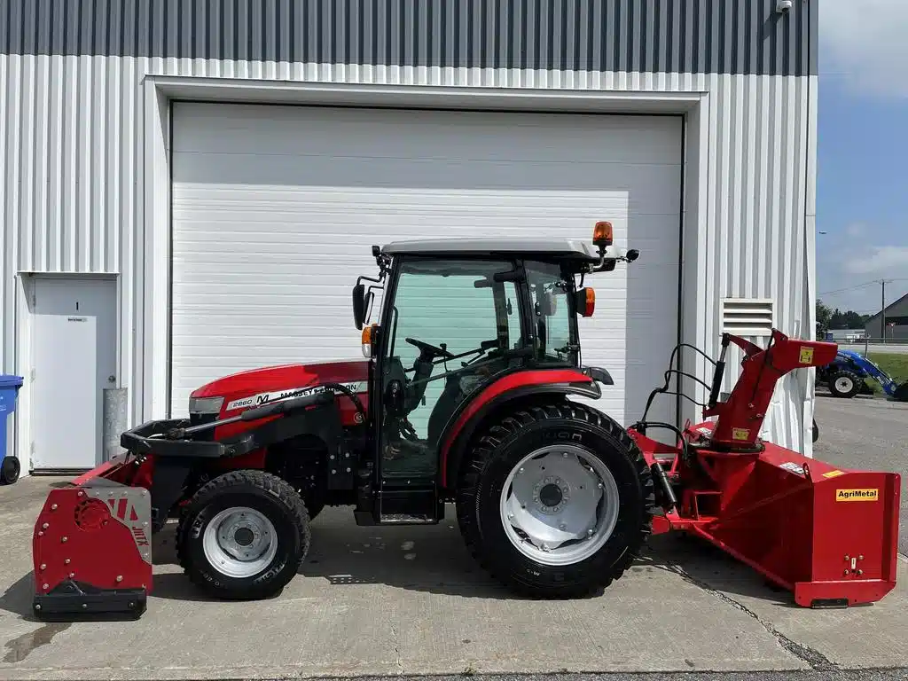 Gallery image 1 for Used 2021 Massey Ferguson 2860M Tractor