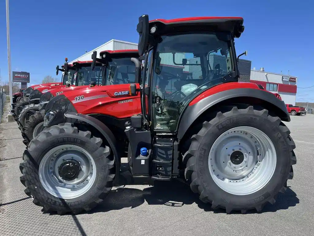 Gallery image 1 for New 2022 Case IH VESTRUM 130 Tractor