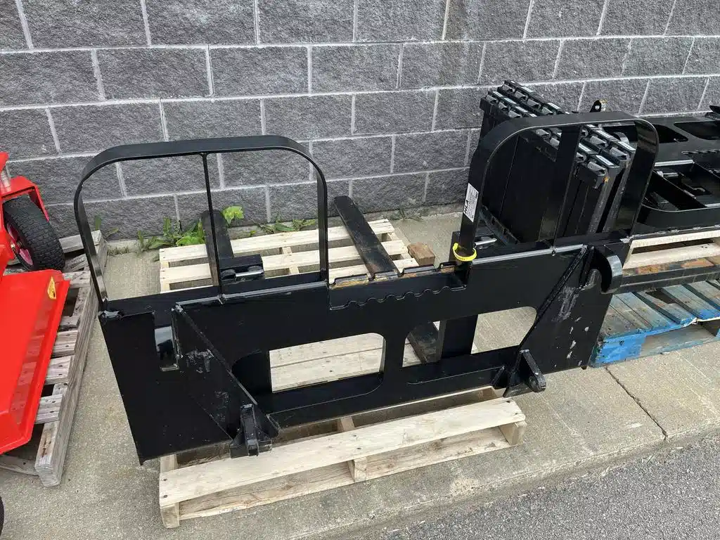 Gallery image 1 for 2024 HLA Attachments LA-HD55AO600 Pallet Fork