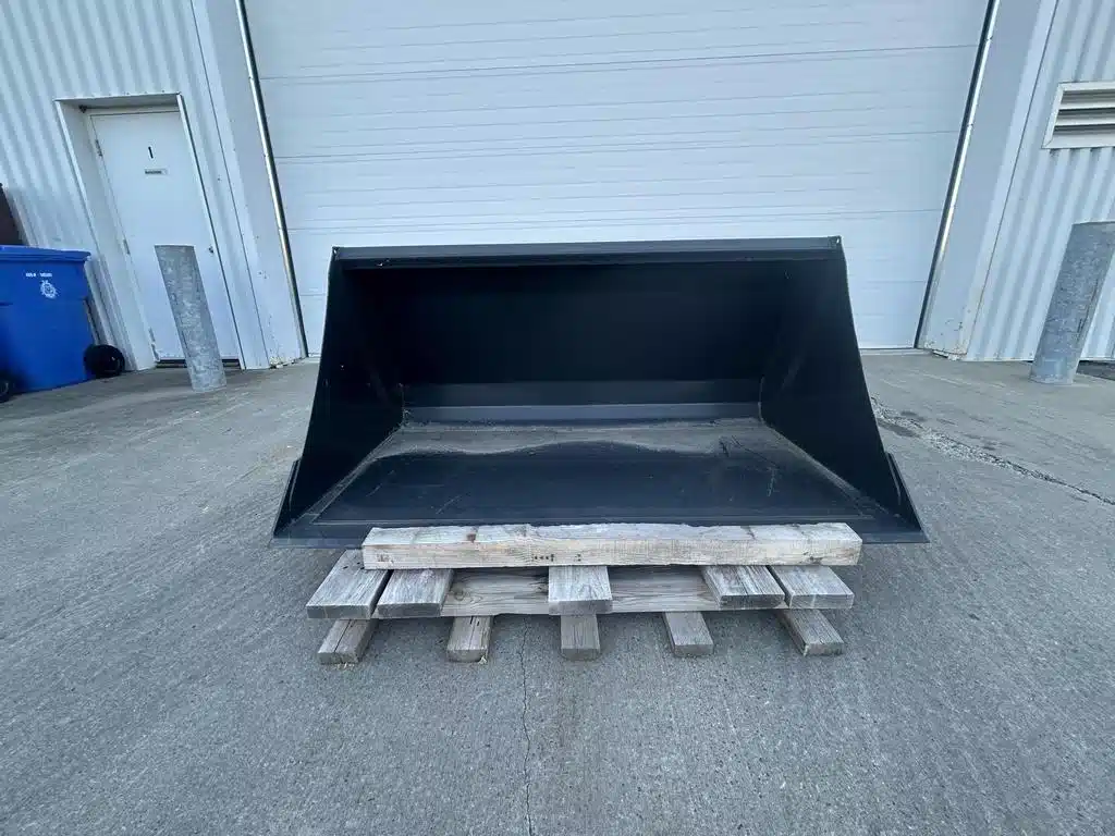 Used 2021 Stoll Godet Robust S 67'' Bucket