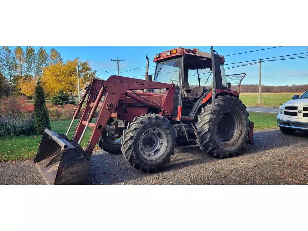Gallery image 2 for Used 1991 Case IH 895 Tractor