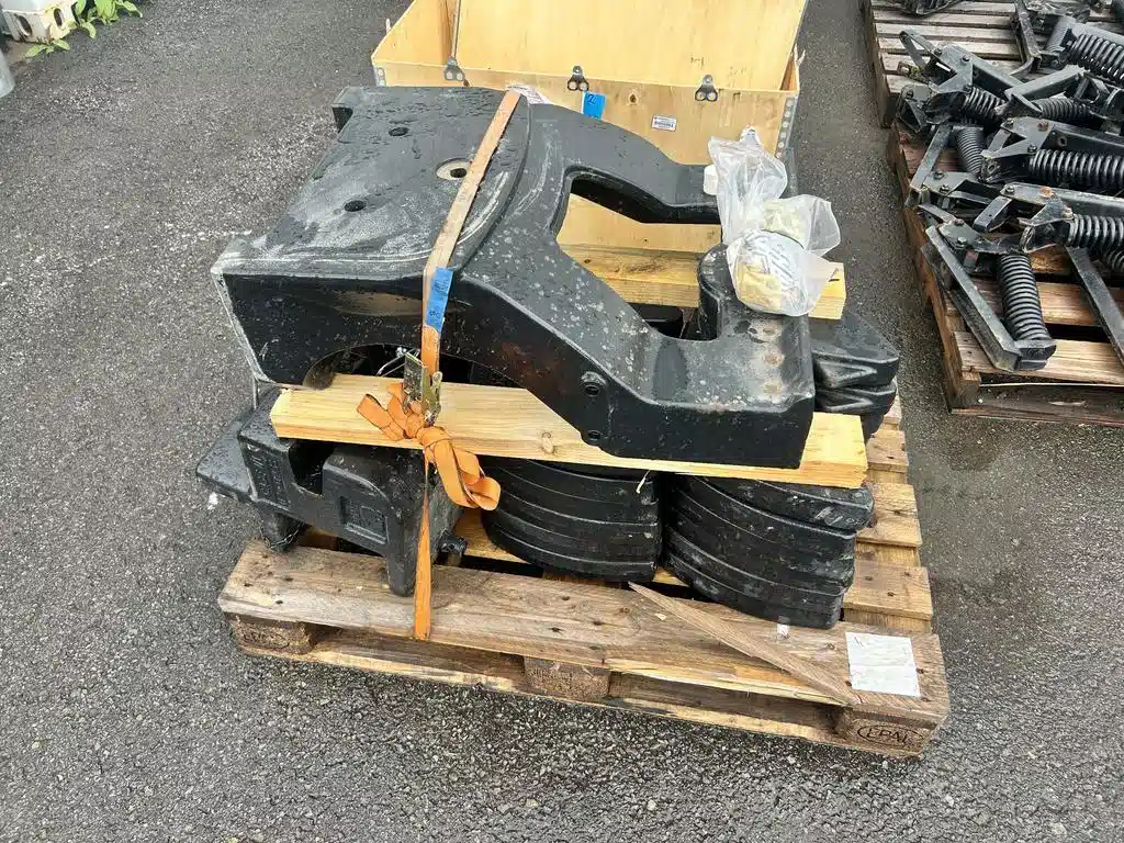 Gallery image 1 for 2025 Case IH 51454309 Weights