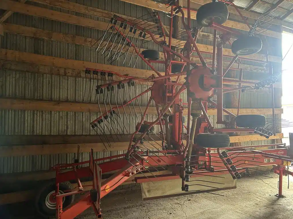 Gallery image 2 for 2001 Kuhn GA 7301 Rake