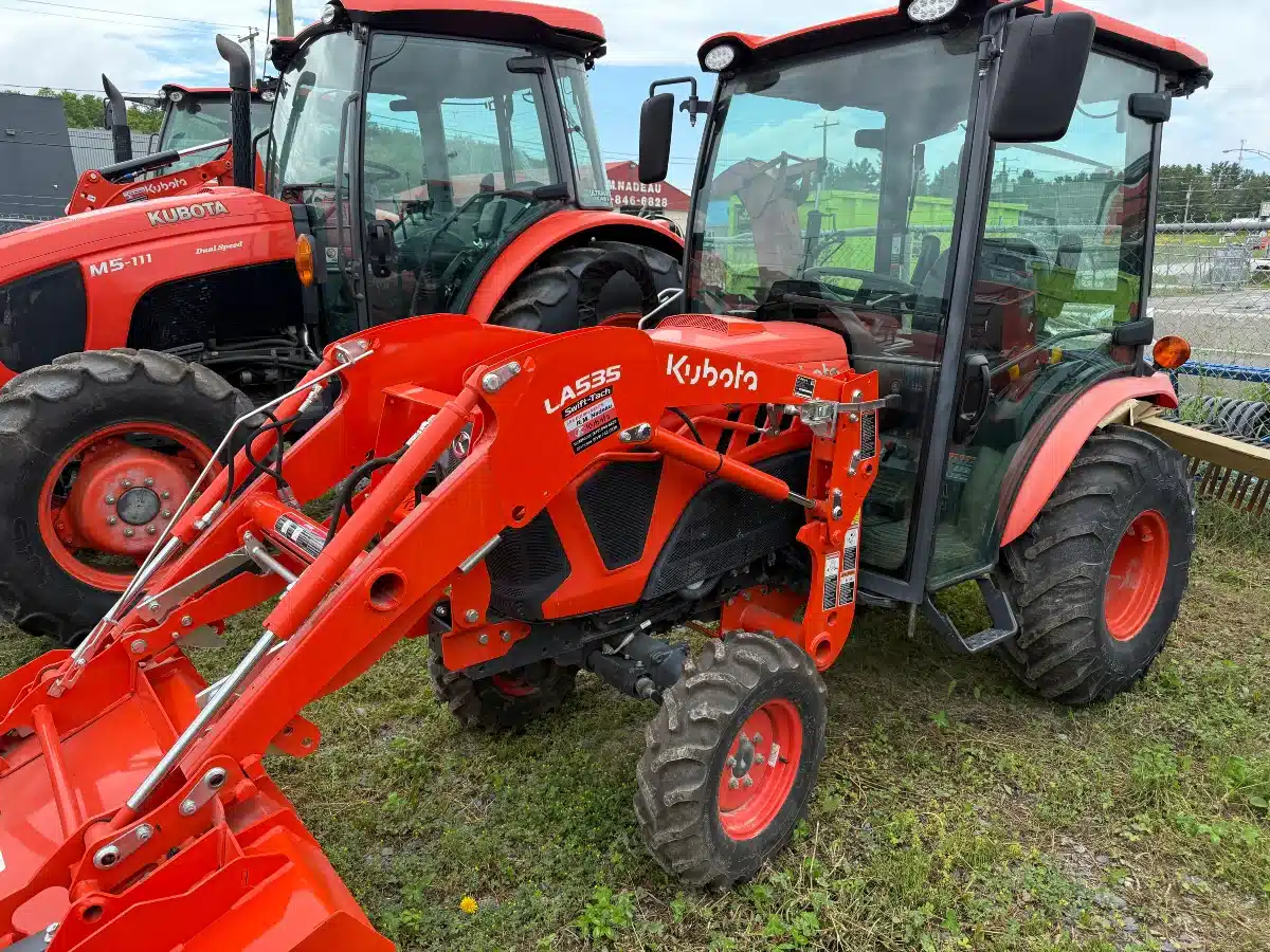 Gallery image 1 for Used 2020 Kubota LX3310 Tractor
