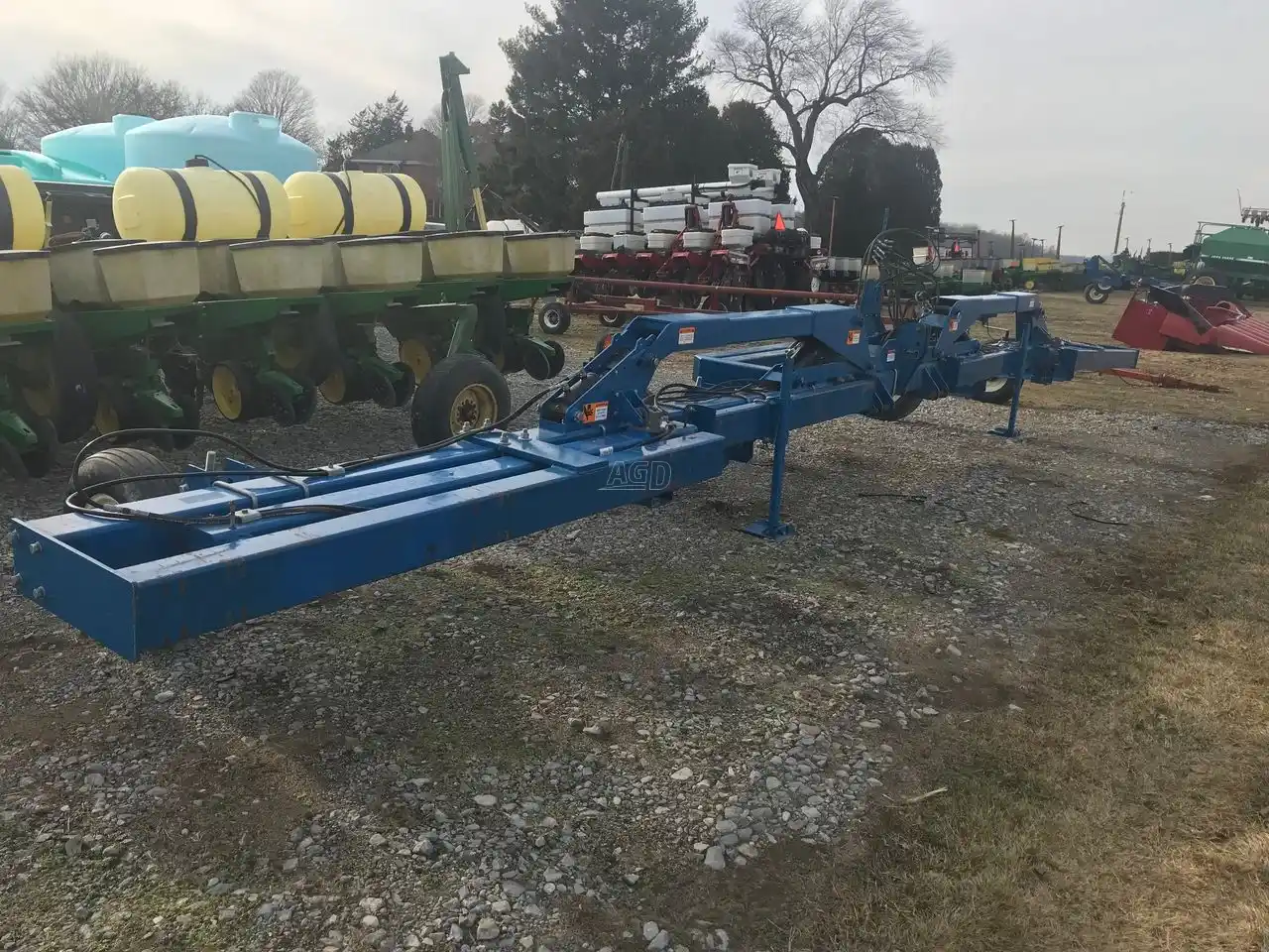 Gallery image 2 for Used Kinze 3140 Planter