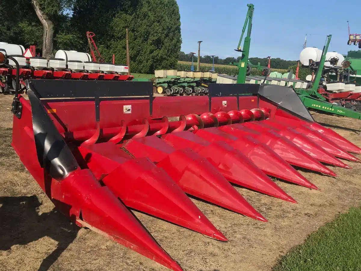 Gallery image 2 for Used Case IH 1083 Header - Row Crop