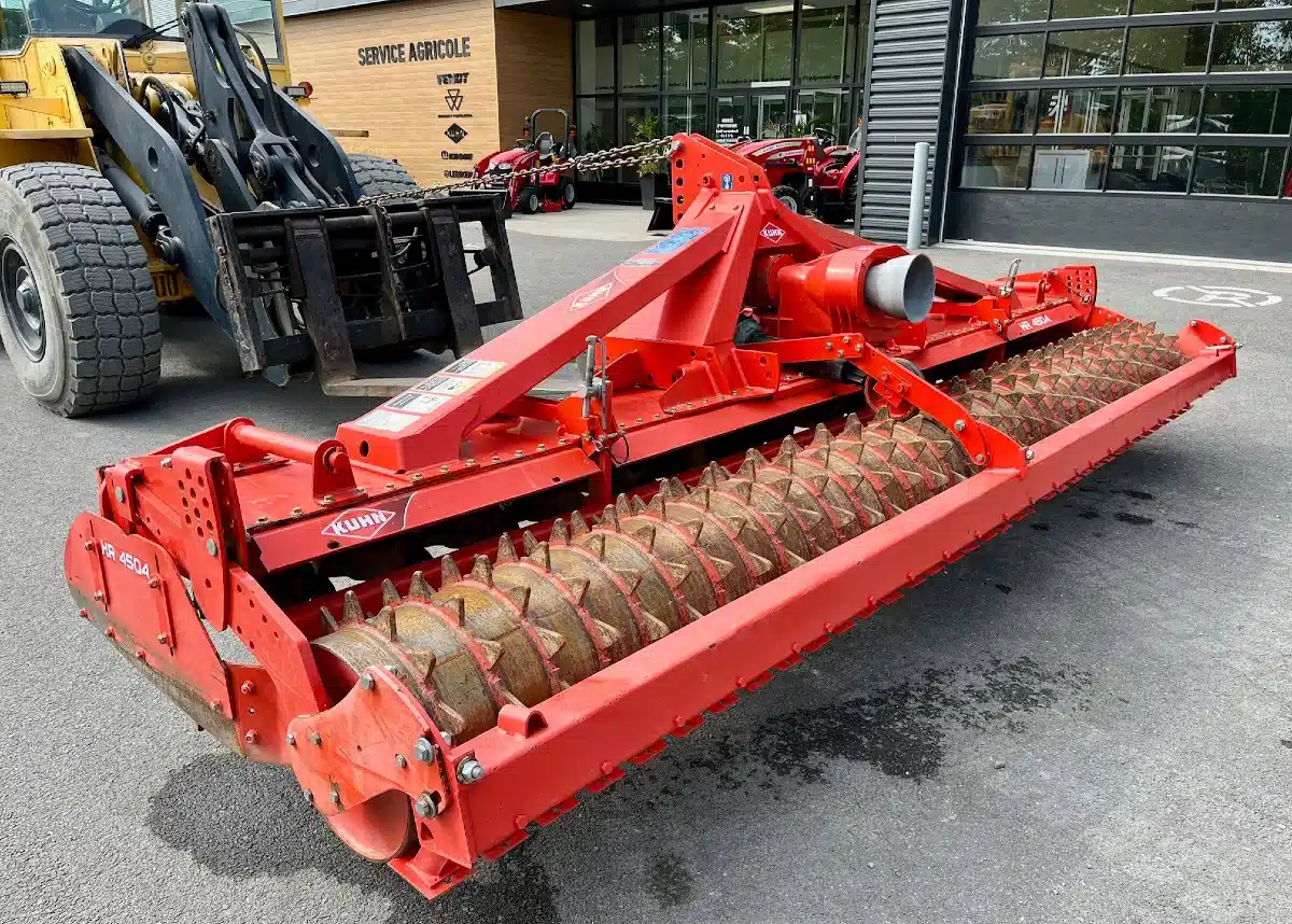 Gallery image 2 for Used Kuhn HR4504D Rotary Harrow