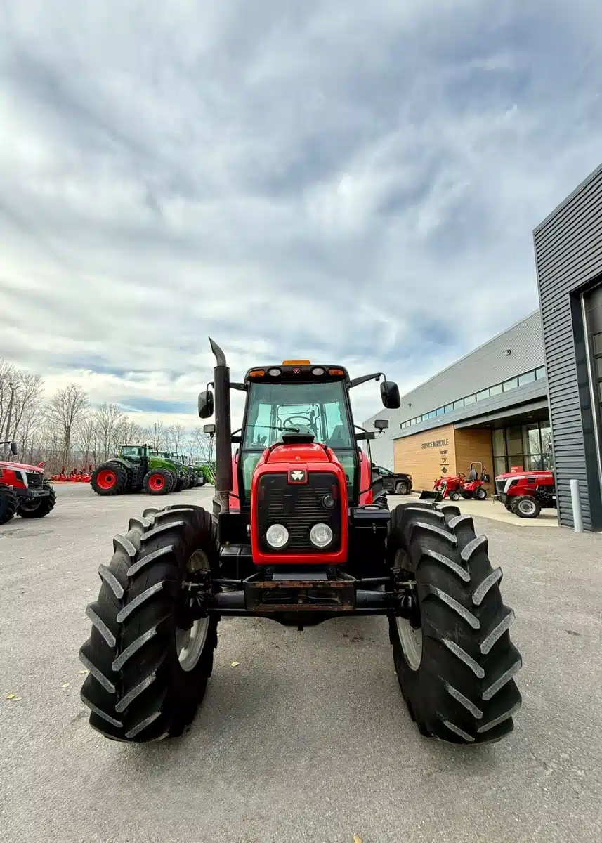 Gallery image 2 for Used 2004 Massey Ferguson 6480 Tractor