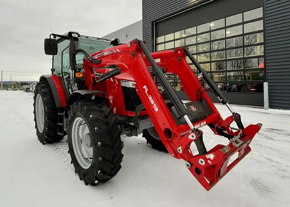 Used 2020 Massey Ferguson 6713 Tractor