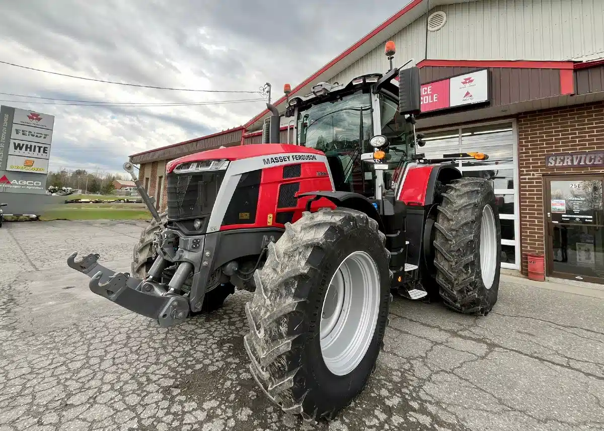 Gallery image 1 for 2024 Massey Ferguson 8S.305 Tractor