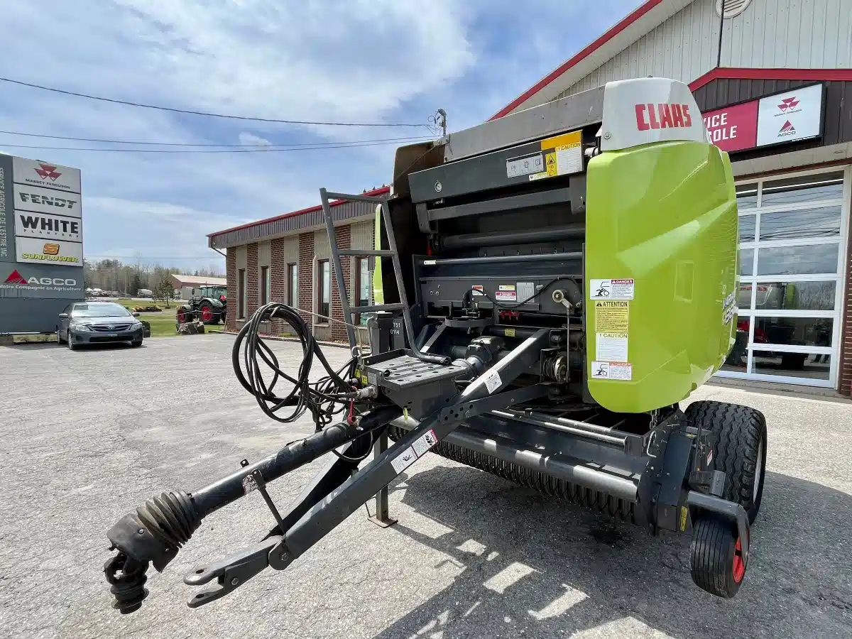 Gallery image 2 for 2014 CLAAS VARIANT 360 Round Baler