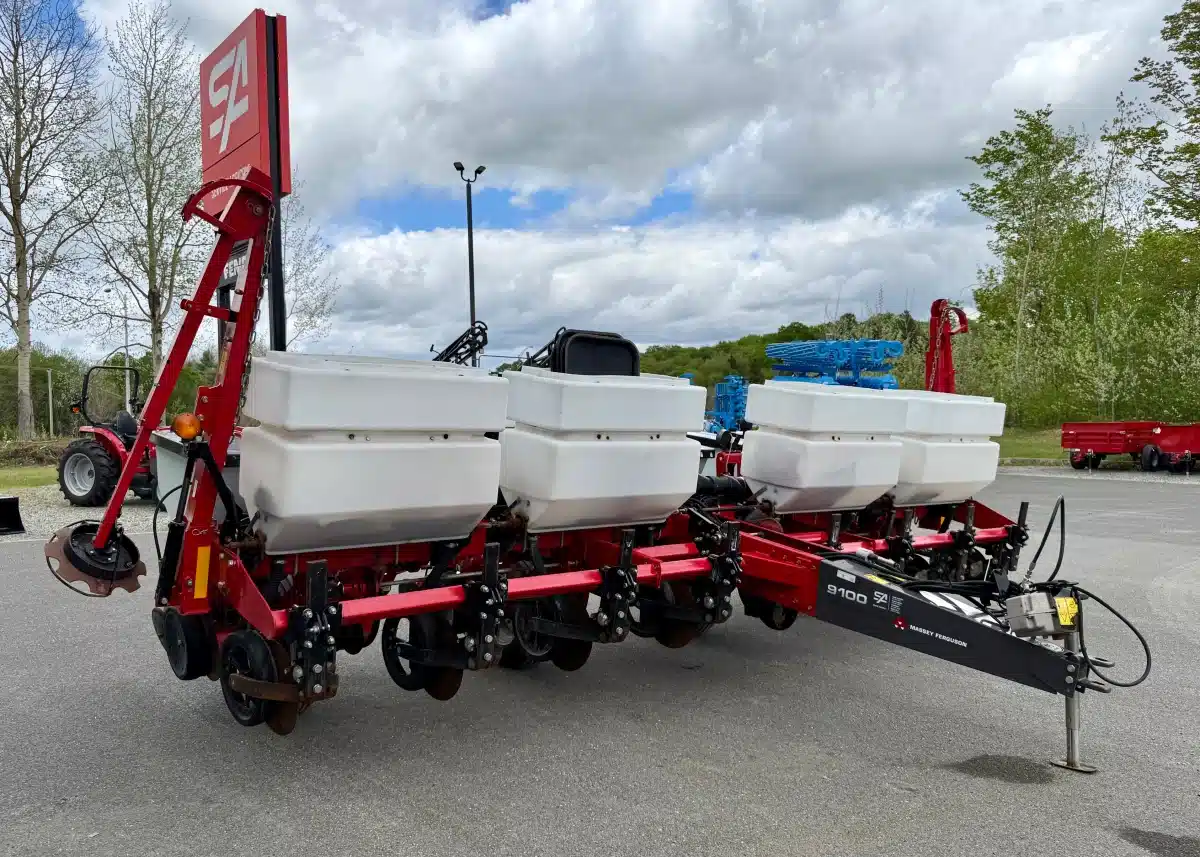 Gallery image 1 for 2019 White 9108 Planter