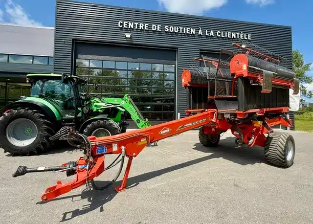 Gallery image 1 for 2024 Kuhn MM 701 Windrow Merger