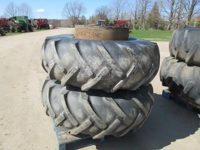 Gallery image 2 for Unspecified 18.4x26 Duals