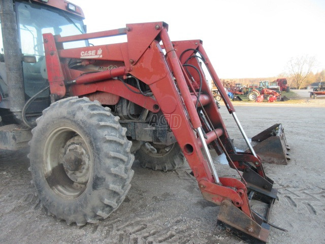 Gallery image 1 for Used Case L300 Front End Loader