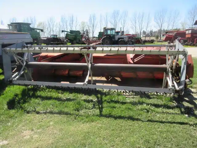 Image pour Usagé Massey Ferguson 1859 tête de tarière