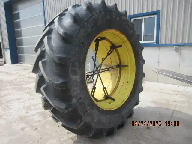 Gallery image 2 for Used Michelin 620/70R42 Tires